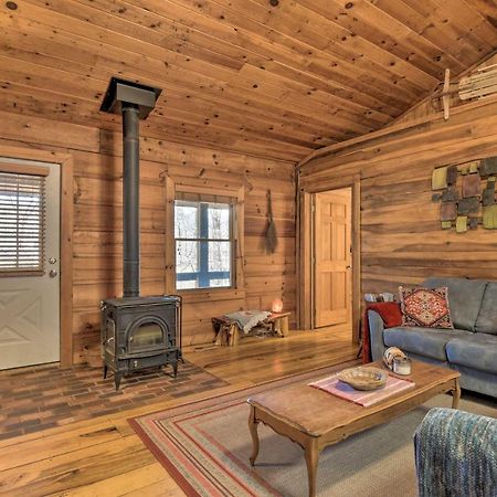 Creekside Marietta Cabin Retreat With Fire Pit! Slater-Marietta Luaran gambar