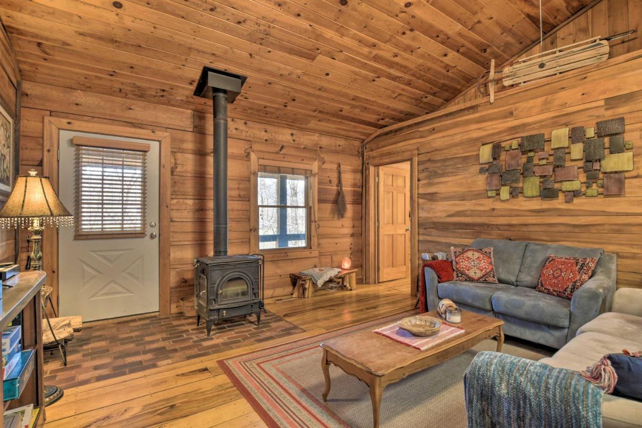 Creekside Marietta Cabin Retreat With Fire Pit! Slater-Marietta Luaran gambar