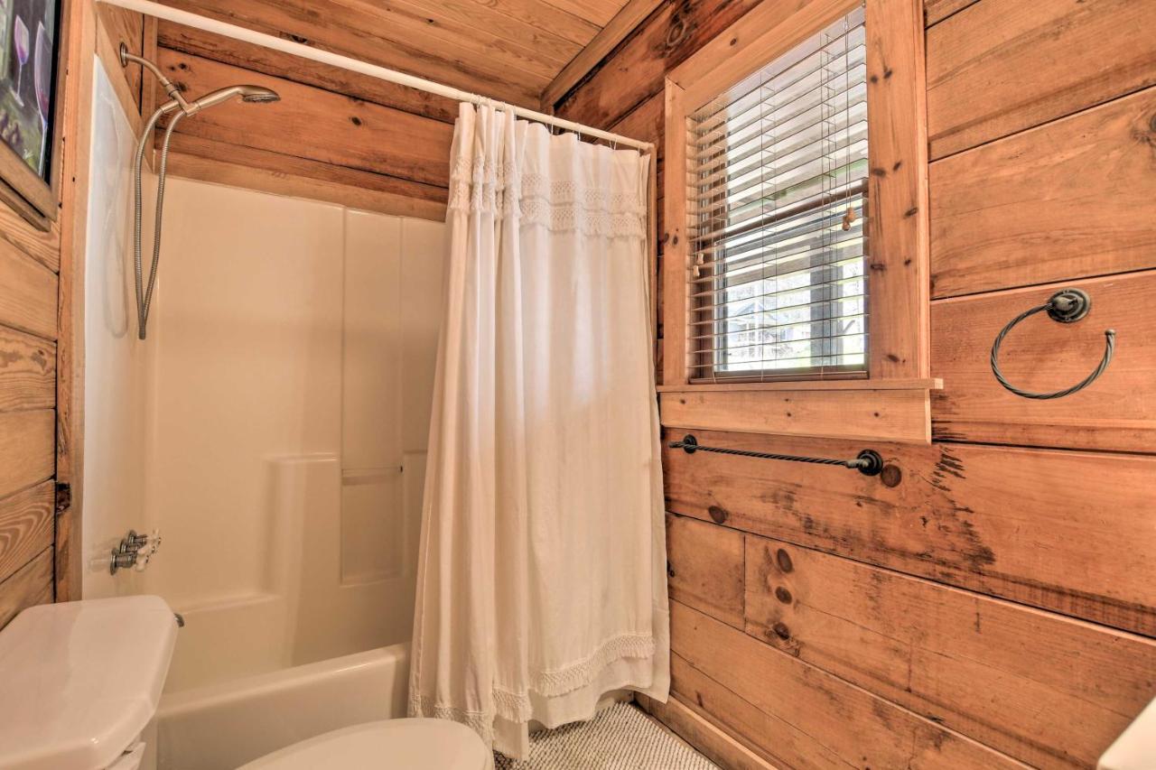Creekside Marietta Cabin Retreat With Fire Pit! Slater-Marietta Luaran gambar